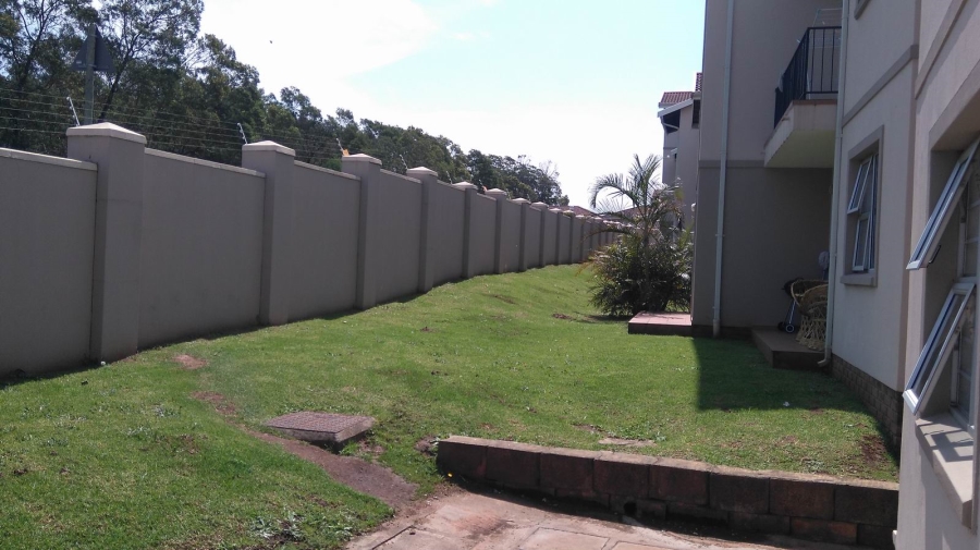 To Let 1 Bedroom Property for Rent in Beacon Bay Eastern Cape